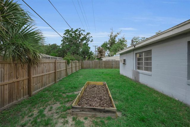 509 BROXBURN AVENUE, Tampa, FL 33617