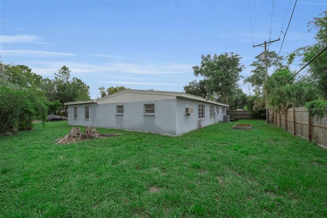 509 BROXBURN AVENUE, Tampa, FL 33617