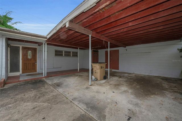 509 BROXBURN AVENUE, Tampa, FL 33617