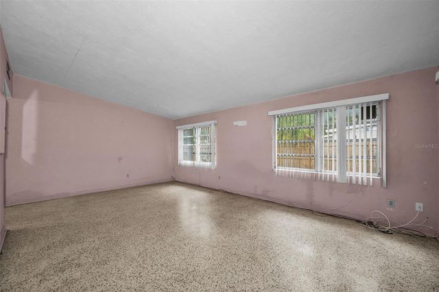 509 BROXBURN AVENUE, Tampa, FL 33617
