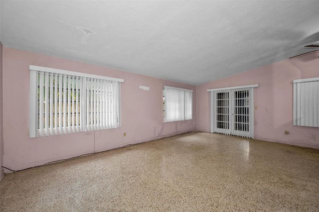 509 BROXBURN AVENUE, Tampa, FL 33617
