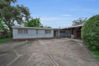 509 BROXBURN AVENUE, Tampa, FL 33617