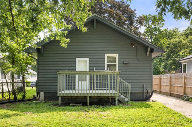 1344 Hutton Street, Des Moines, IA 50316