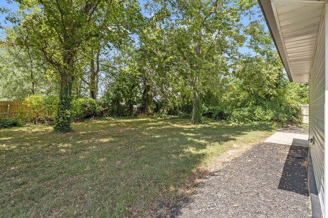 341 N Golden Avenue, Springfield, MO 65802