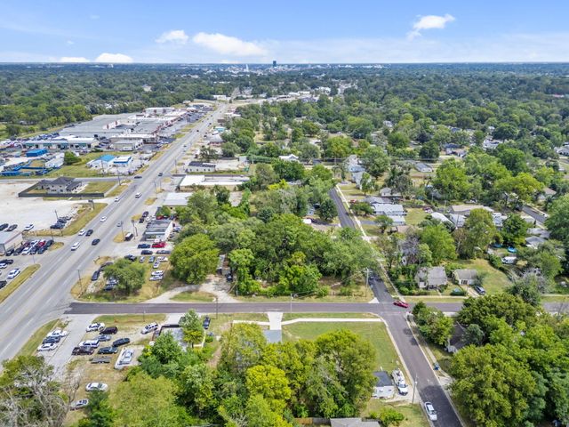 341 N Golden Avenue, Springfield, MO 65802