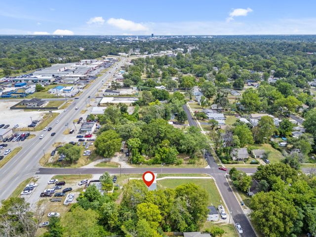 341 N Golden Avenue, Springfield, MO 65802