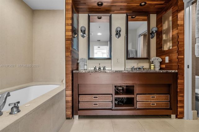 6899 Collins Ave 2403, Miami Beach, FL 33141