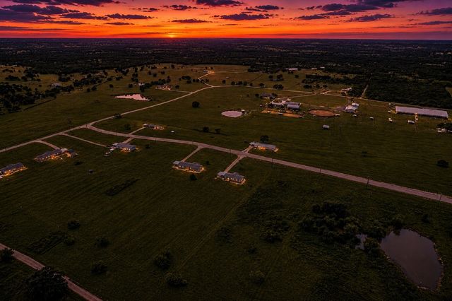 2008 Buffet Way, Poolville, TX 76487