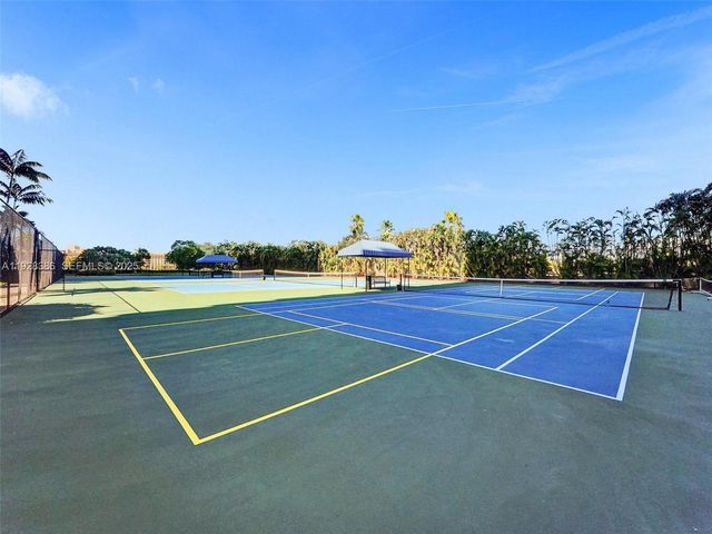 500 Three Islands Blvd 1201, Hallandale Beach, FL 33009