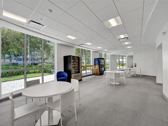 500 Three Islands Blvd 1201, Hallandale Beach, FL 33009