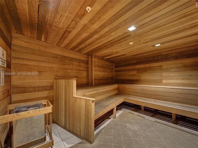 500 Three Islands Blvd 1201, Hallandale Beach, FL 33009