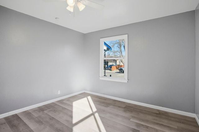 1436 Sterling St, Sacramento, CA 95822