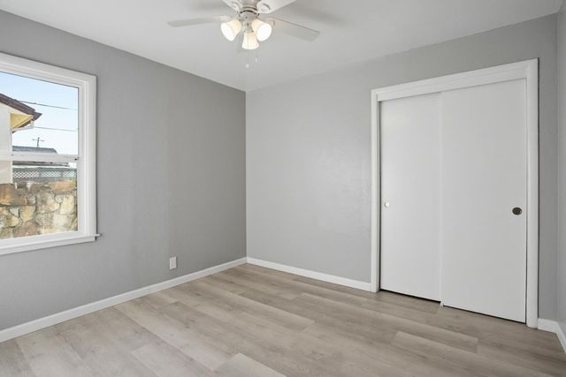 1436 Sterling St, Sacramento, CA 95822