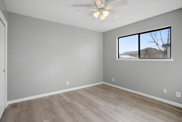 1436 Sterling St, Sacramento, CA 95822