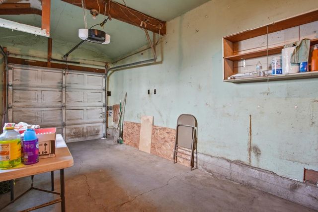 1436 Sterling St, Sacramento, CA 95822