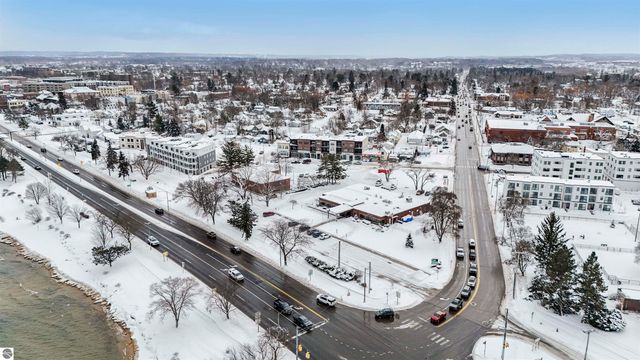 601 Randolph Street, Traverse City, MI 49684