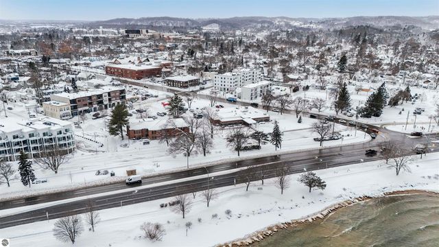 601 Randolph Street, Traverse City, MI 49684