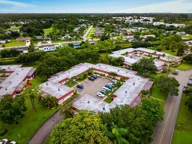 265 CAPE COD Circle, Lake Worth, FL 33467