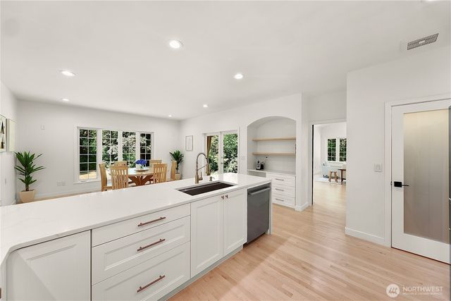15917 183rd Place NE, Woodinville, WA 98072