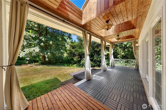 15917 183rd Place NE, Woodinville, WA 98072