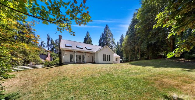 15917 183rd Place NE, Woodinville, WA 98072
