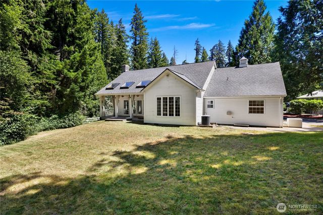 15917 183rd Place NE, Woodinville, WA 98072