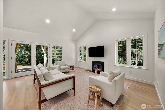 15917 183rd Place NE, Woodinville, WA 98072