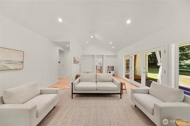 15917 183rd Place NE, Woodinville, WA 98072