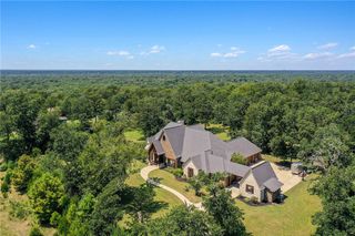 10682 Commonwealth Drive, Iola, TX 77861