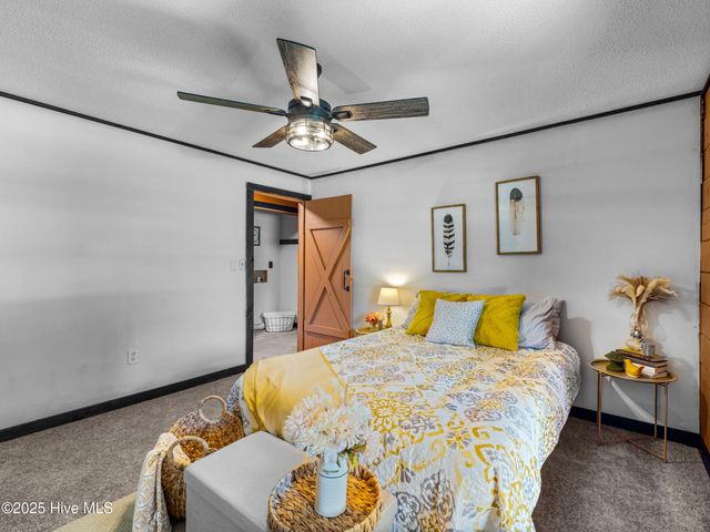 210 Edgewood Drive, Jacksonville, NC 28546