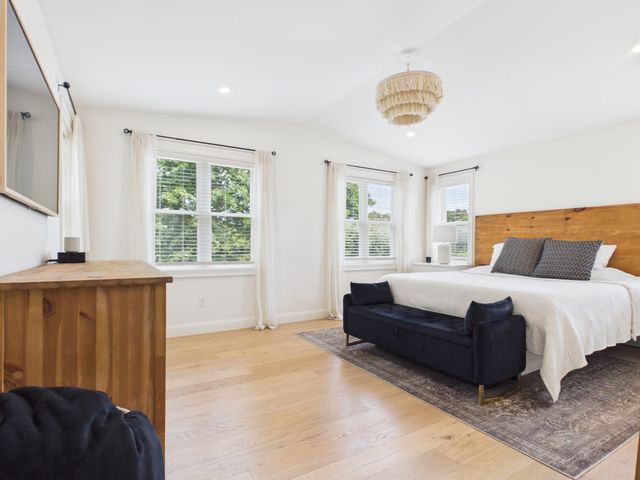 36 Bellevue Ave, North Smithfield, RI 02896