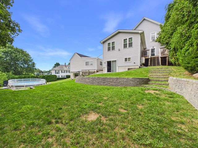 36 Bellevue Ave, North Smithfield, RI 02896