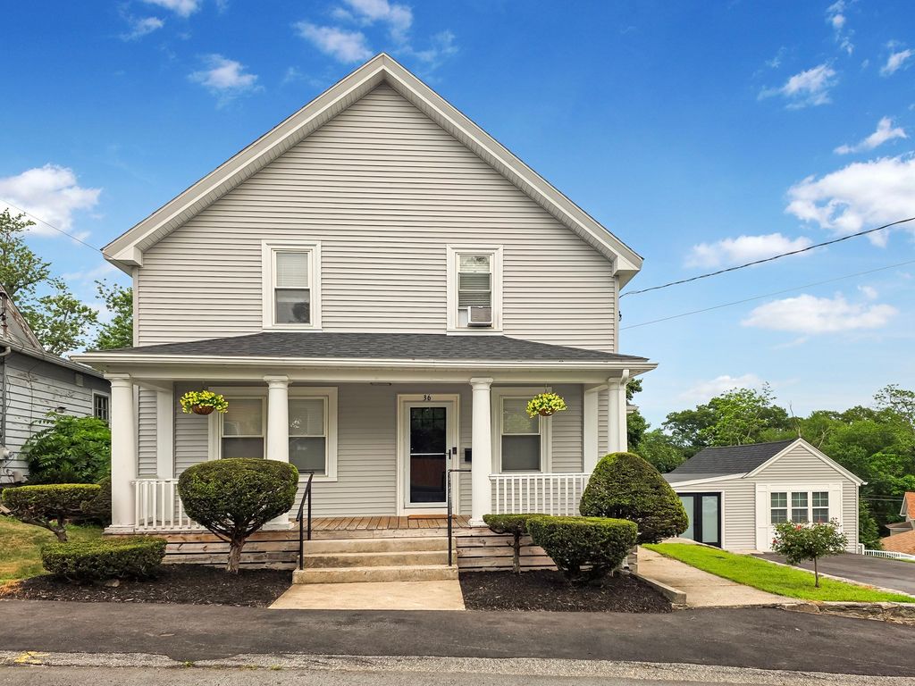 36 Bellevue Ave, North Smithfield, RI 02896
