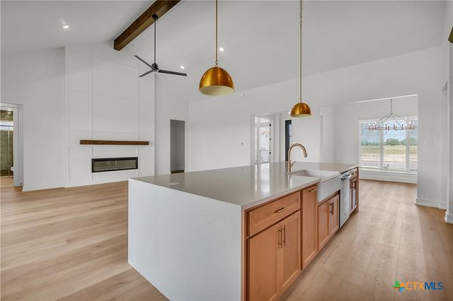 6625 King Oaks Boulevard, Salado, TX 76571