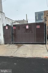 2631 E HAGERT ST, Philadelphia, PA 19125