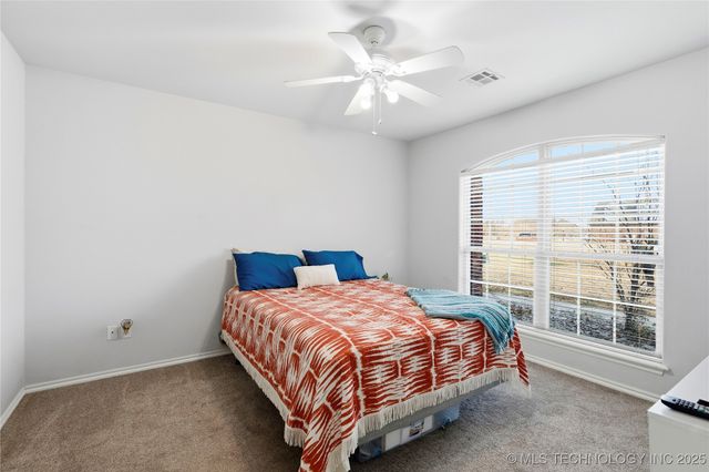 5874 E 147th Street N, Collinsville, OK 74021