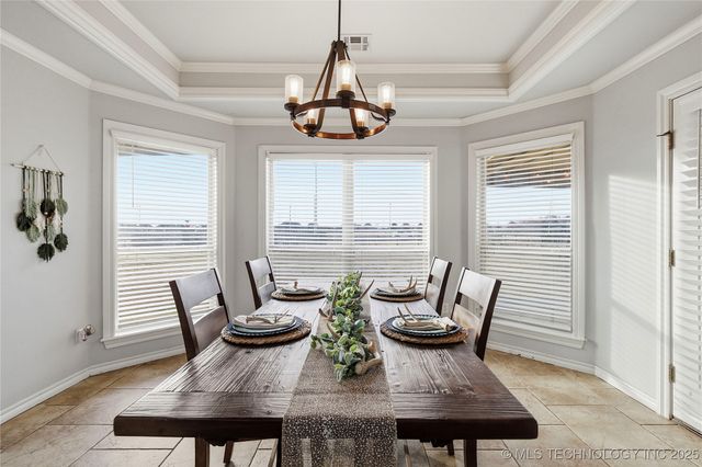 5874 E 147th Street N, Collinsville, OK 74021