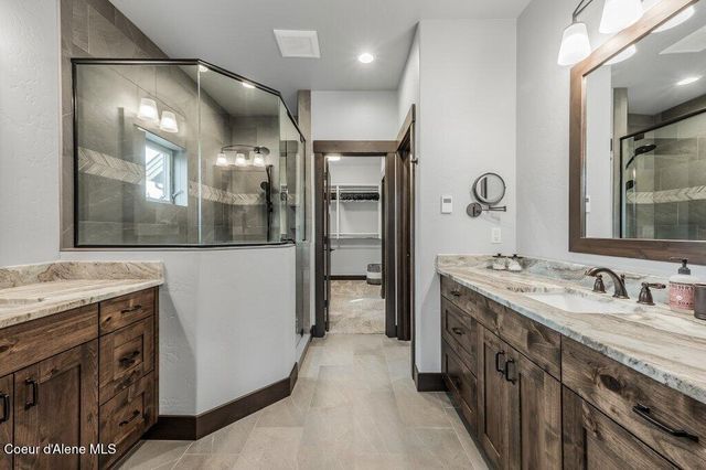 11674 N ARNICAS CT, Hayden, ID 83835