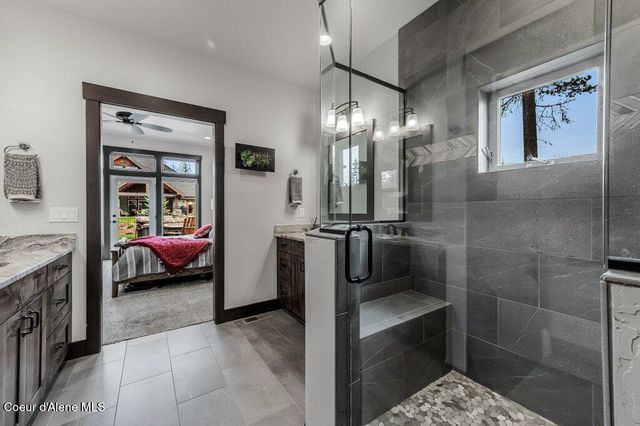 11674 N ARNICAS CT, Hayden, ID 83835