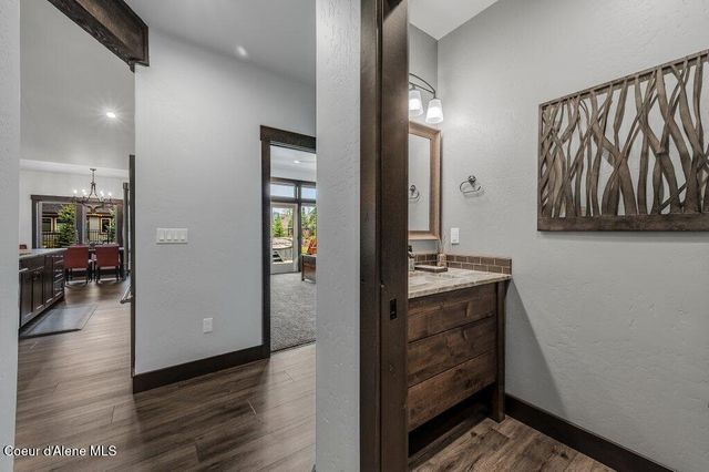 11674 N ARNICAS CT, Hayden, ID 83835