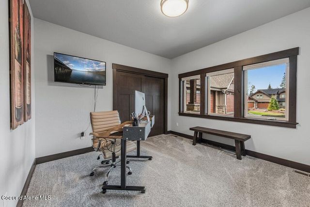 11674 N ARNICAS CT, Hayden, ID 83835