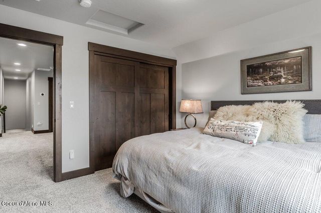 11674 N ARNICAS CT, Hayden, ID 83835