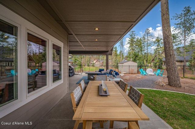 11674 N ARNICAS CT, Hayden, ID 83835