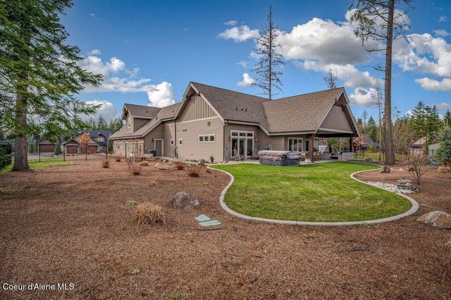 11674 N ARNICAS CT, Hayden, ID 83835