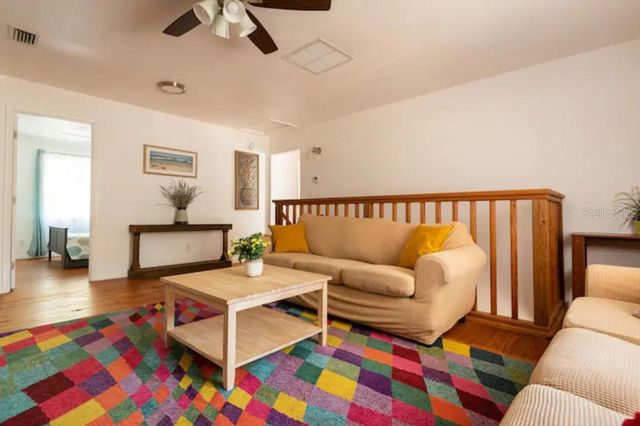 368 RIDGE ROAD SW, Largo, FL 33770