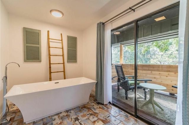 368 RIDGE ROAD SW, Largo, FL 33770