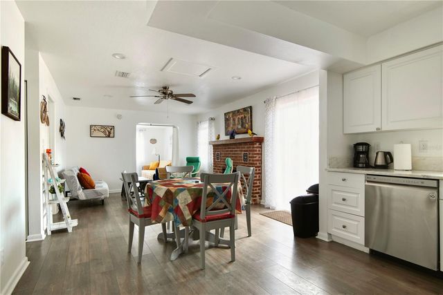 368 RIDGE ROAD SW, Largo, FL 33770