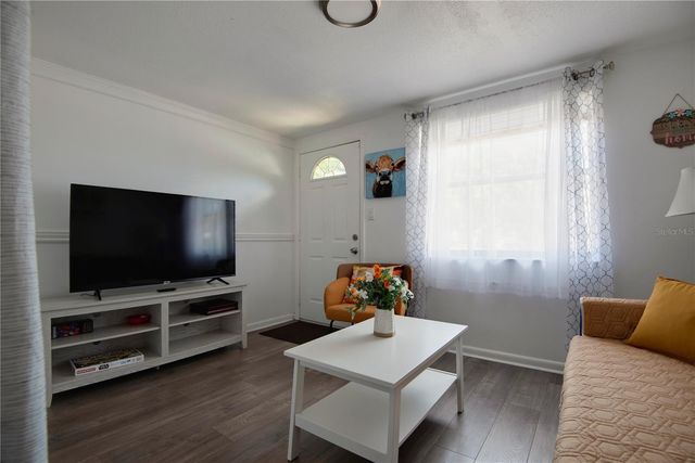 368 RIDGE ROAD SW, Largo, FL 33770