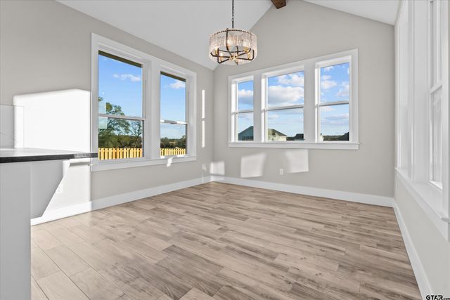 16425 Clearview Dr, Lindale, TX 75771