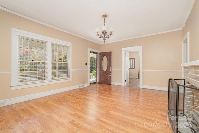 505 N Chestnut Street, Gastonia, NC 28054